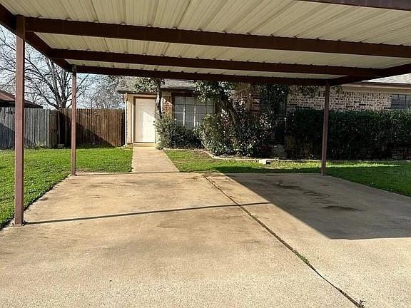 Foto del edificio - 5116 Trail Dust Ln