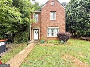 Building Photo - 2949 Governors Ct
