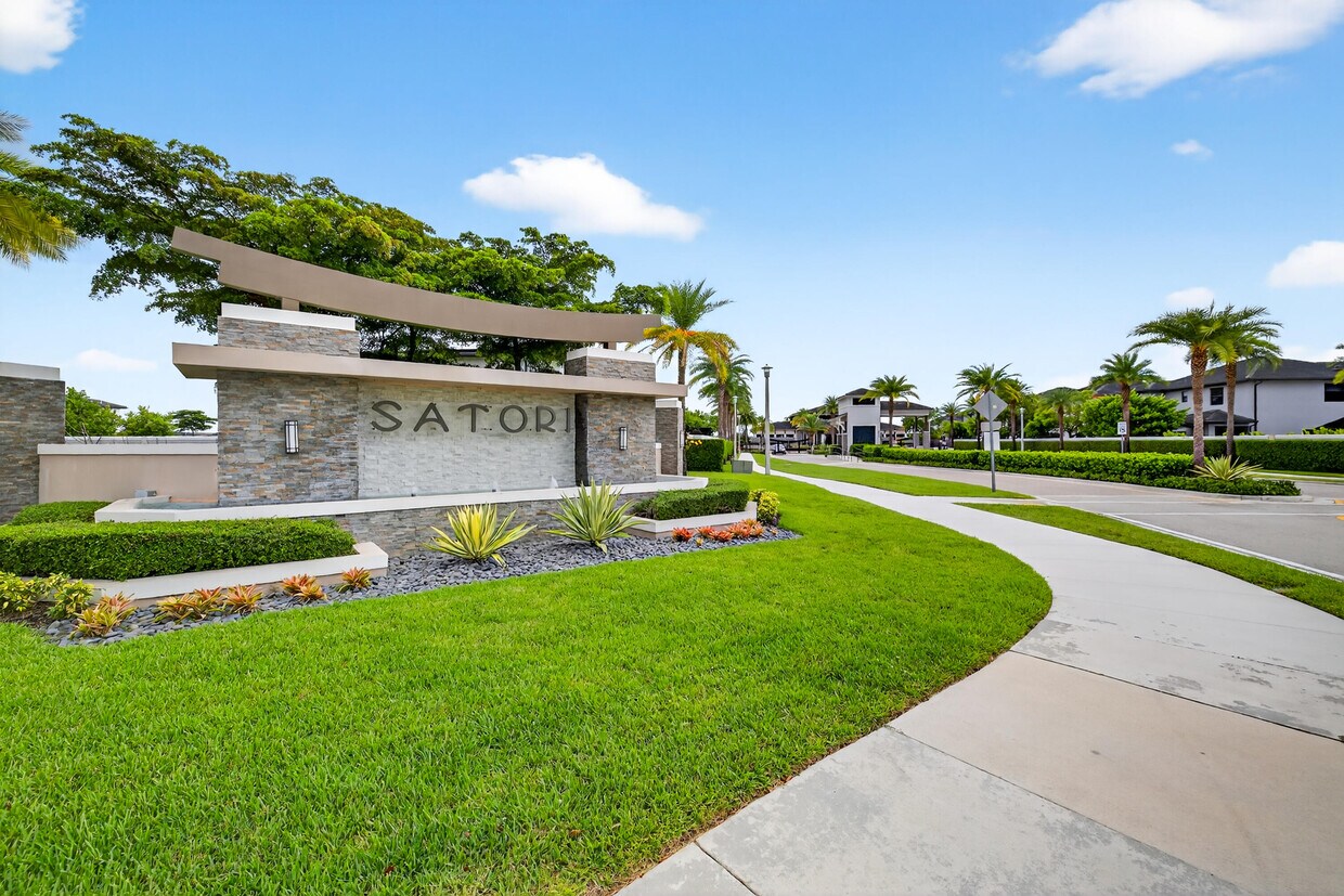 Foto principal - 15800 NW 88th Ave