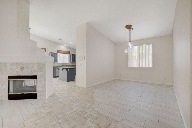 Foto del edificio - 3051 Hills of Gold Ct