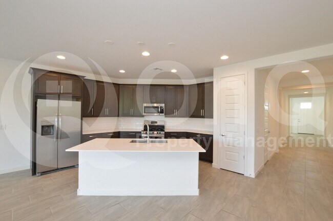 Foto del edificio - 2414 N Morrison Ave