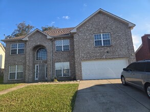 Building Photo - 1362 Tonya Dr