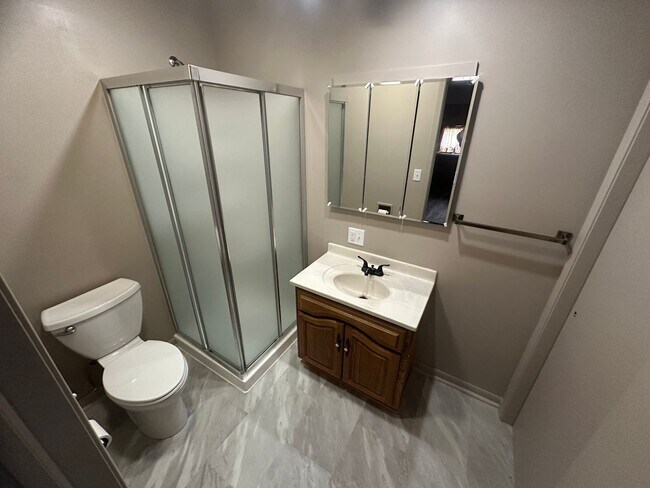 Foto del edificio - 1 bedroom house available soon
