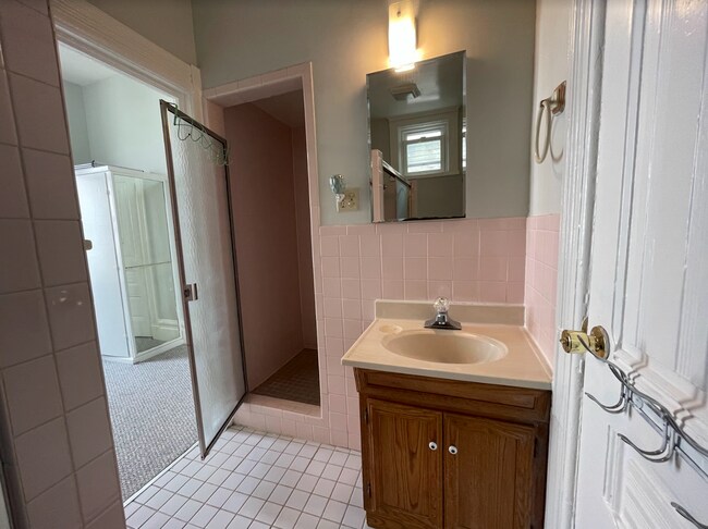 Building Photo - 438 Clement St