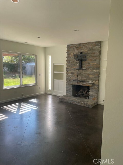 Building Photo - 5492 Maryport Dr
