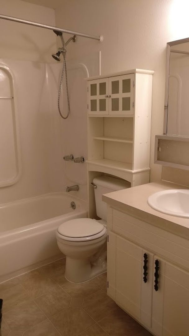 Foto del edificio - Downtown Port Angeles - 1 Bed 1 Ba / Ground Floor Unit!
