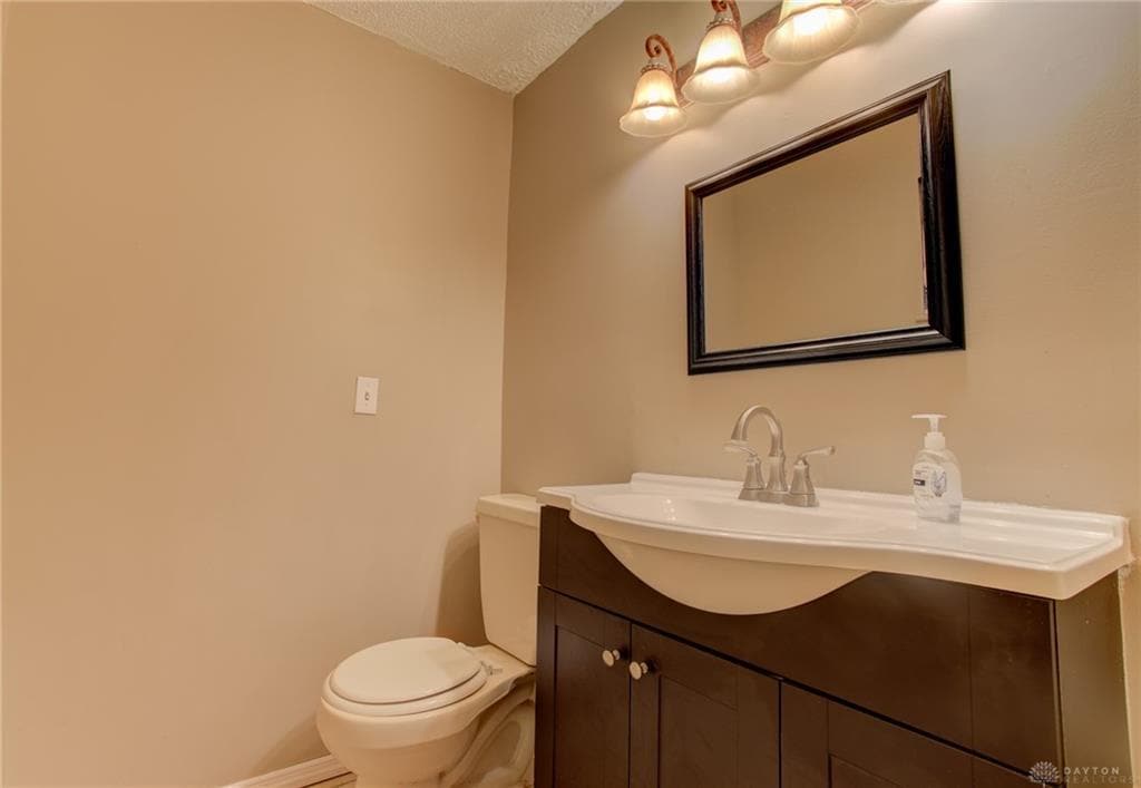 Building Photo - 5745 Beth Rd