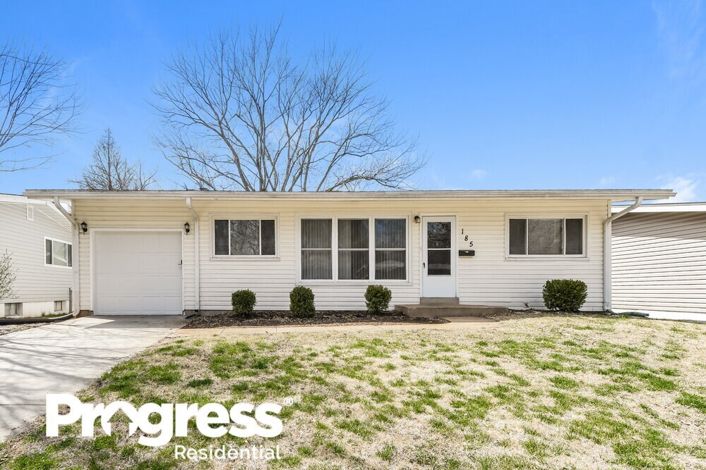 185 Duquette Ln, Florissant, MO 63033 House Rental in Florissant, MO