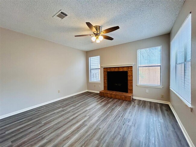 Building Photo - 8900 Schick Rd