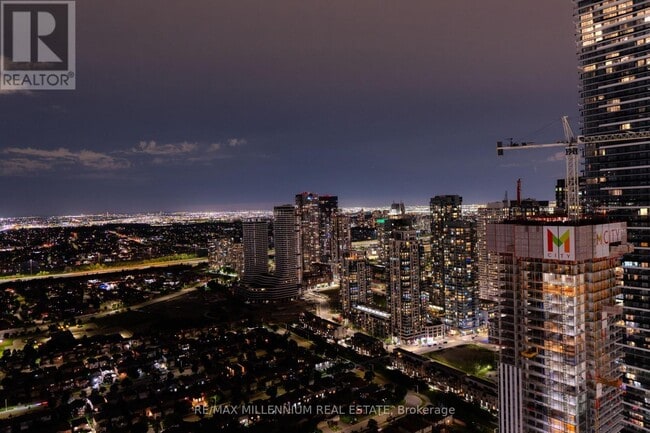 Building Photo - 3975 Grand Park Dr