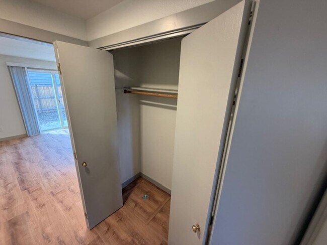 Foto del edificio - Fresh 3 bed/1.5 bath duplex
