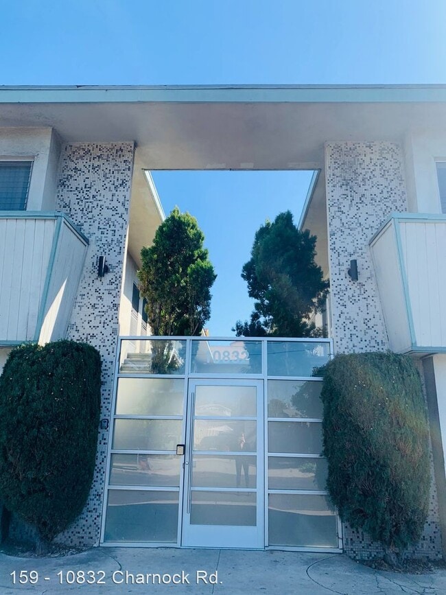 Building Photo - 10832 Charnock Rd