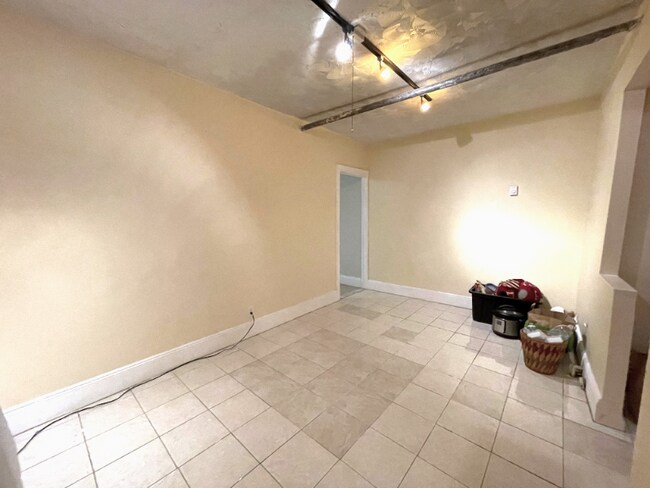 Foto del edificio - 50-18 42nd St