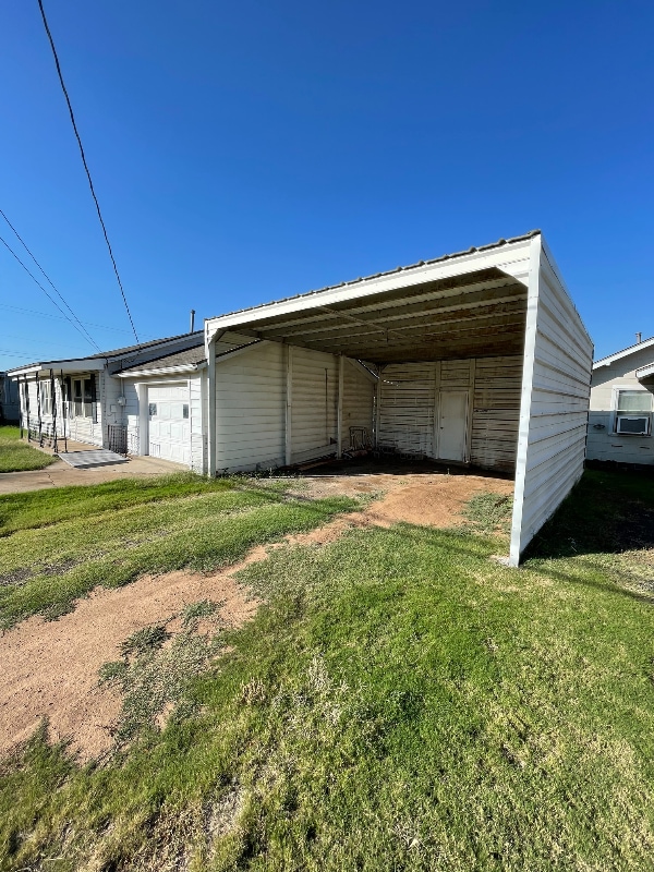 Building Photo - 5609 Irwin Rd