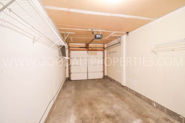 Foto del edificio - 2 Bedroom 2 Bath Townhome In West DesMoines