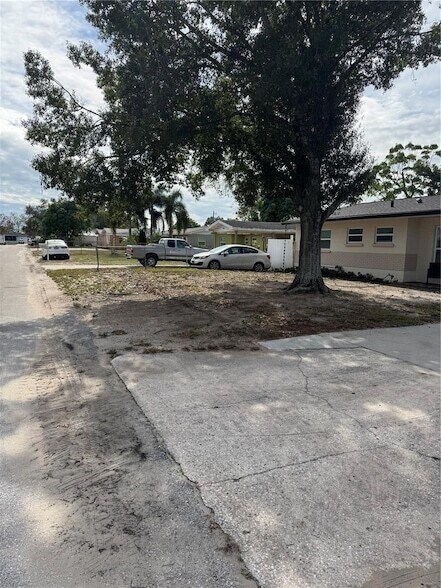 Foto del edificio - 1735 Moose Dr