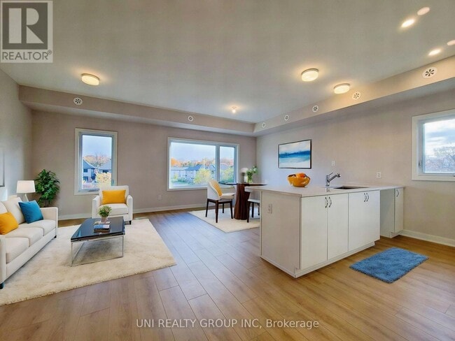 Photo du bâtiment - 702 Mishi Private