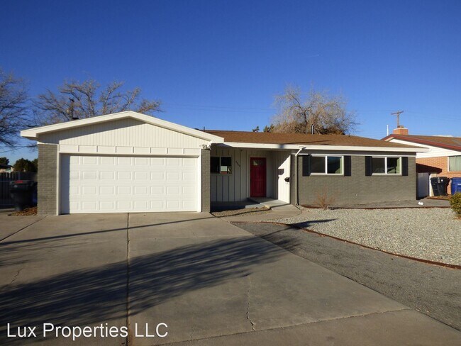 Building Photo - 4 br, 2 bath House - 6905 Las Vegas Ave NE