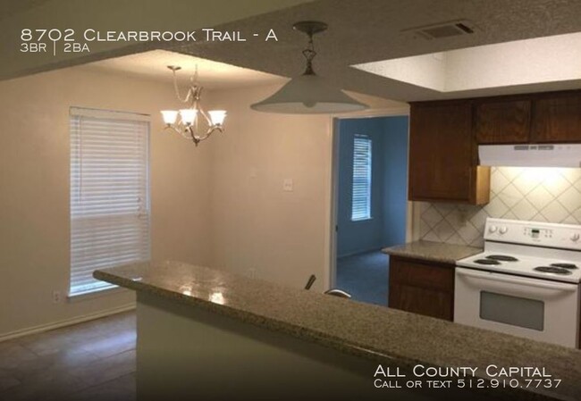 Building Photo - Single Story 3/1 Duplex off Anderson Mill