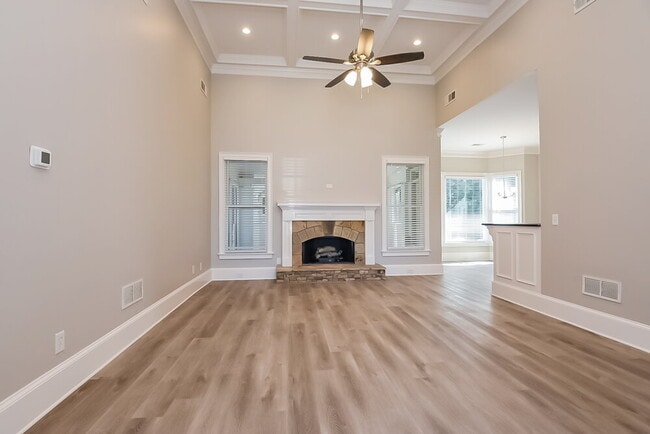 Foto del edificio - 4654 Jefferson Ridge Way