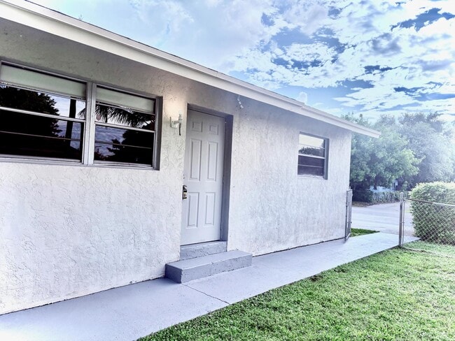 Foto del edificio - 1704 Citation Dr