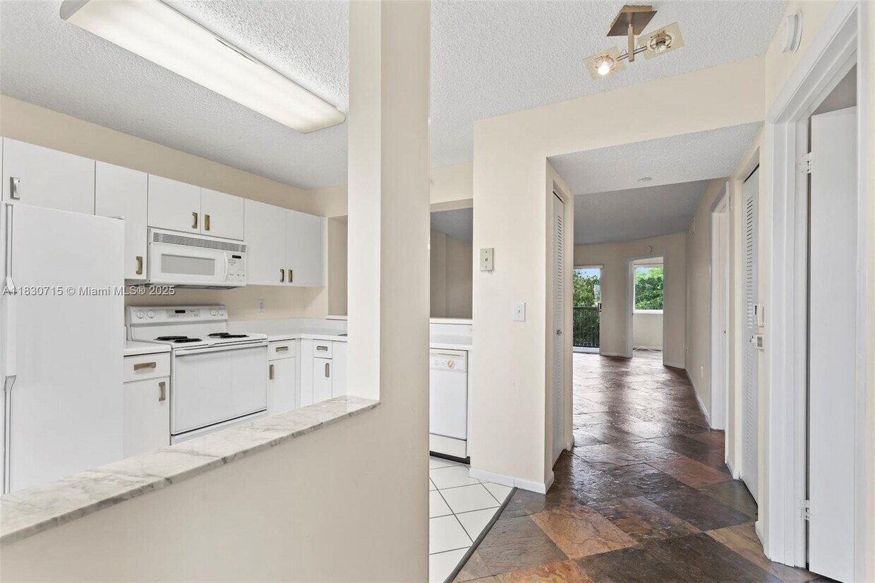 Primary Photo - 9511 Weldon Cir