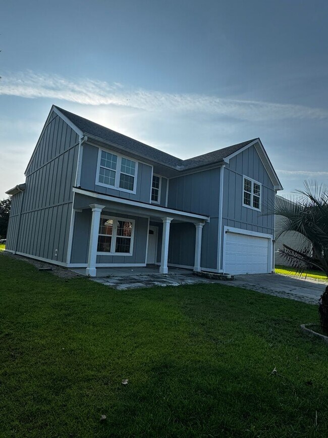 Building Photo - 415 Flint Drive