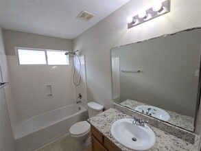 Building Photo - 21802 Westfield Ridge Dr