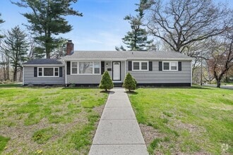 Building Photo - 170 Riverside Dr