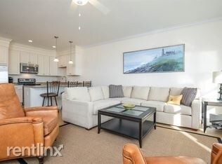 Building Photo - 1 br, 1 bath House - 275 Ocean Blvd # 409