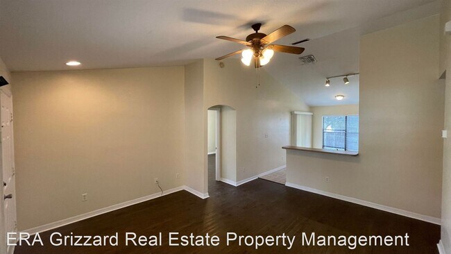 Foto del edificio - 3 br, 2 bath House - 209 Goldie Street