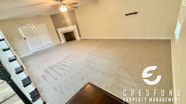 Foto del edificio - 4BR 2.5 Bath with Screened Porch and priva...