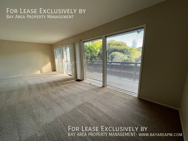 Photo - 110 Webster St Apartment