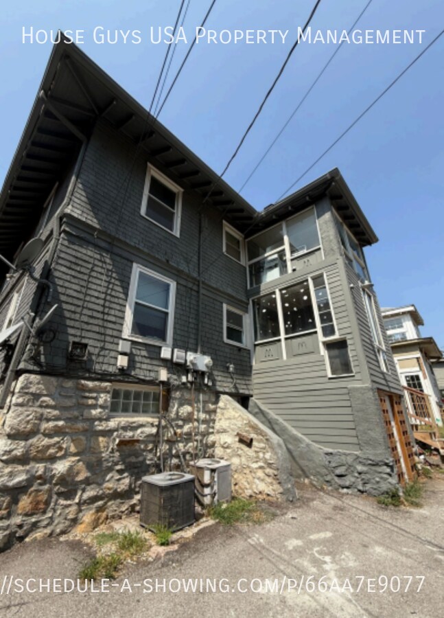 Foto del edificio - 3939 Troost Ave