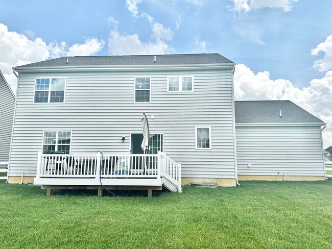 Building Photo - 636 McCracken Dr