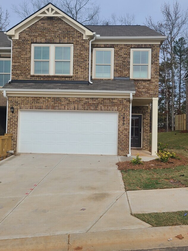 3427 High Quest Ln, Snellville, GA 30078 Townhome Rentals in