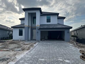 Building Photo - 17333 Luminous Ave