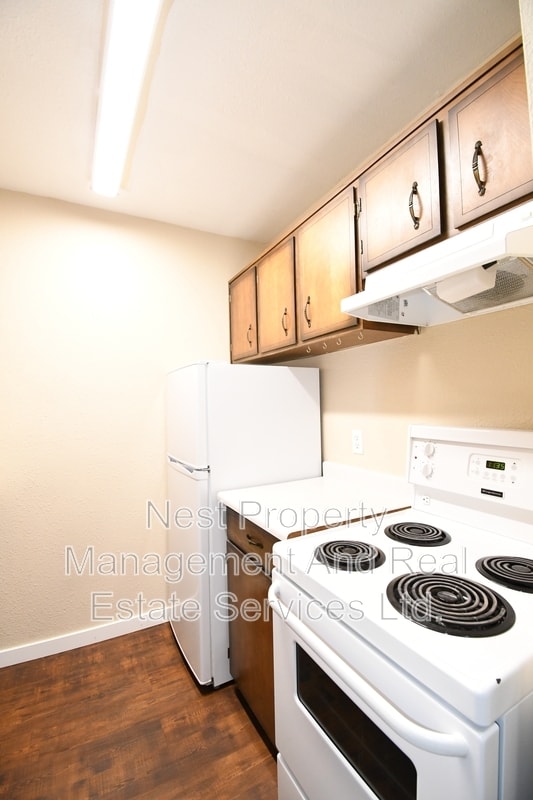 Building Photo - 4280 Quentin Ave