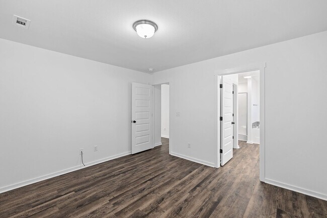 Foto del edificio - PROMOTION: $1299/MO OFF RENT FOR THE FIRST 3 MONTHS!!