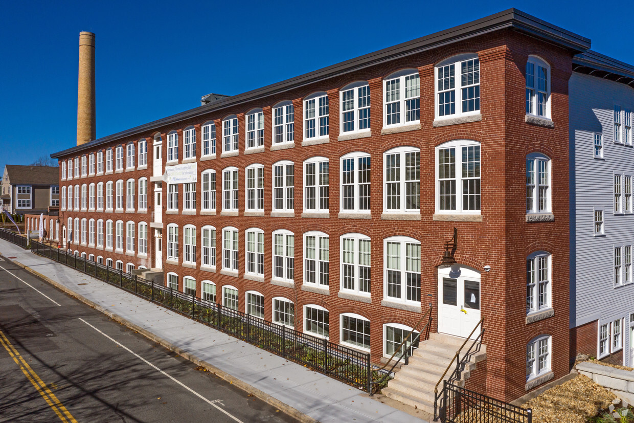 Primary Photo - Sterling Lofts (A 55+ Community)