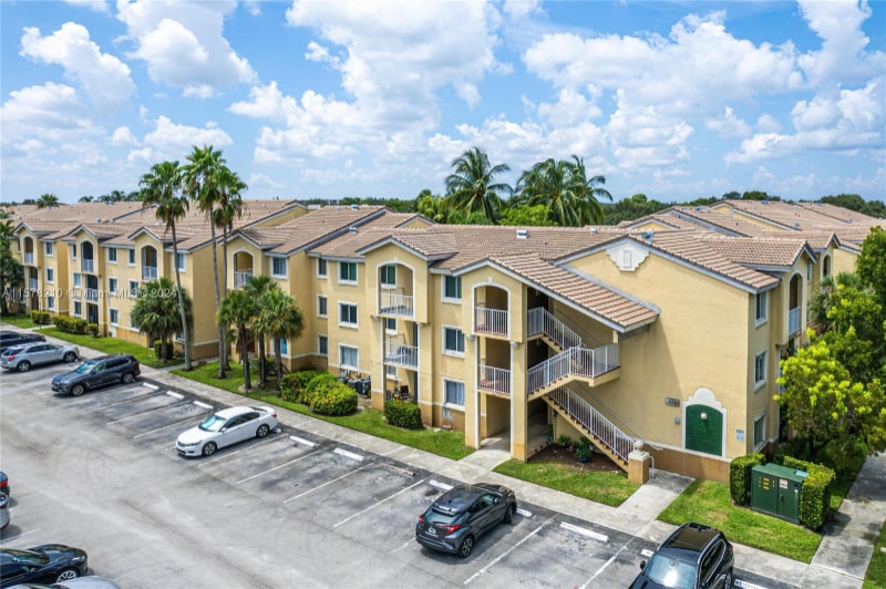 2600 S University Dr Unit 1-202, Davie, FL 33328 | Apartments.com - 5917 S University Dr Davie Fl 33328