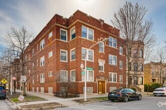Building Photo - 3849 N Lakewood Ave