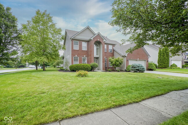 Building Photo - 14170 Royalwood Dr