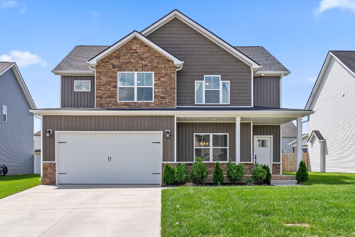 Foto principal - Beautiful 4 Bedroom, 2.5 Bath Home for Rent!