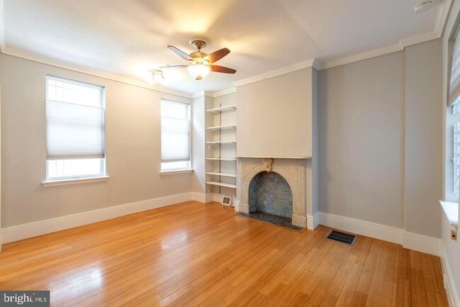 Building Photo - 1532 Rodman St
