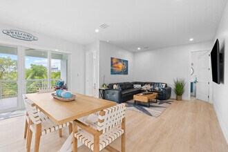 Building Photo - 83 Pescayo Ave