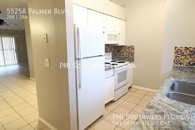 Foto del edificio - 5525 Palmer Blvd