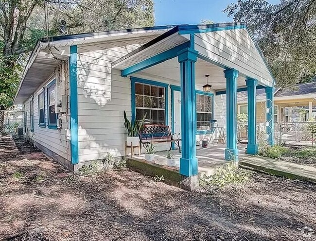 Building Photo - 834 S Parramore Ave