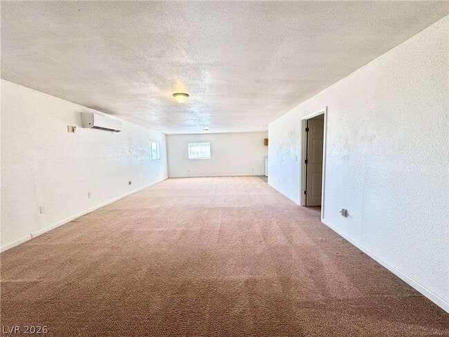 Building Photo - 1130 N Leslie St