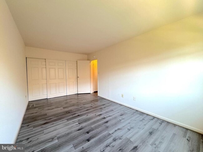 Building Photo - 9557 Hagel Cir